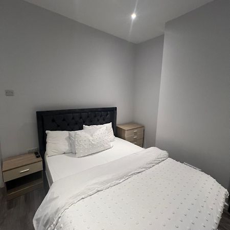 Spencer Bridge Rooms By Afl نورث هامبتون المظهر الخارجي الصورة