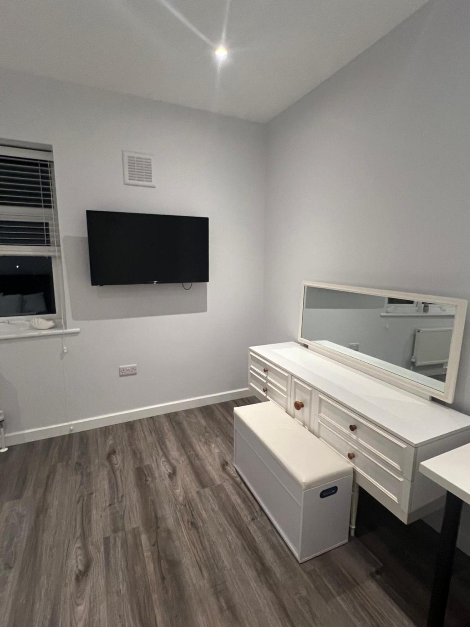 Spencer Bridge Rooms By Afl نورث هامبتون المظهر الخارجي الصورة